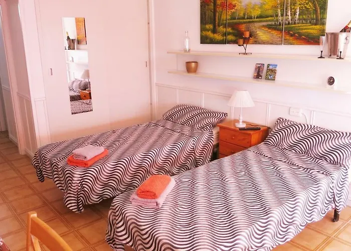 In Perfect Location * Πλάγια ντε λας Αμέρικας