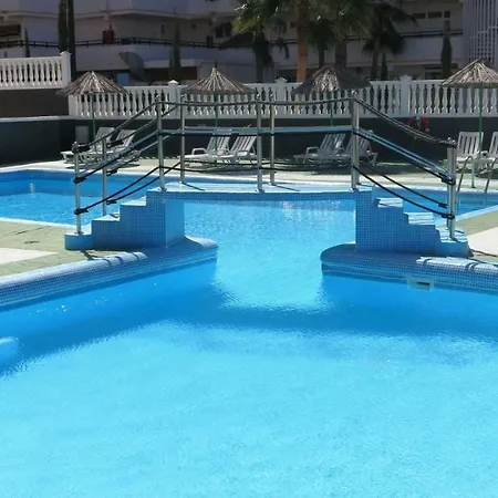 In Perfect Location Апартаменты *