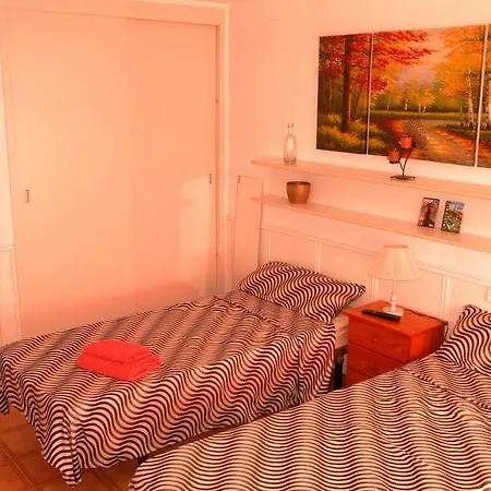In Perfect Location Apartment *