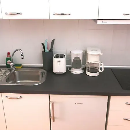 Apartment In Perfect Location *